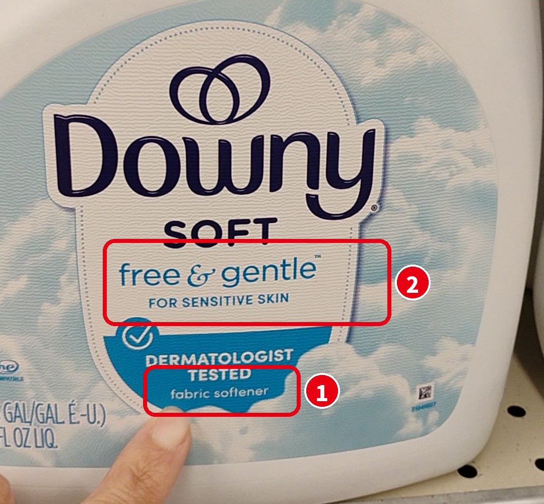 Downy Soft free & gentle の柔軟剤のボトル