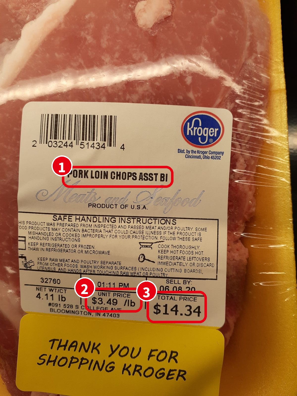 「PORK LOIN CHOPS ASST BI」（骨つき豚ロース・部位混合）のラベル