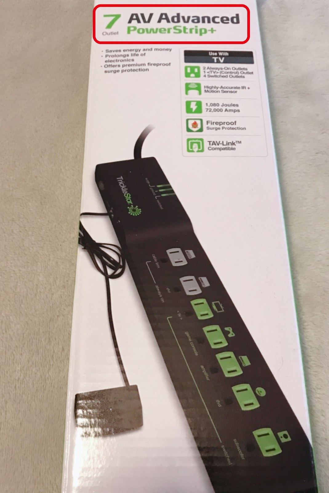 電源タップ（power strip）の箱