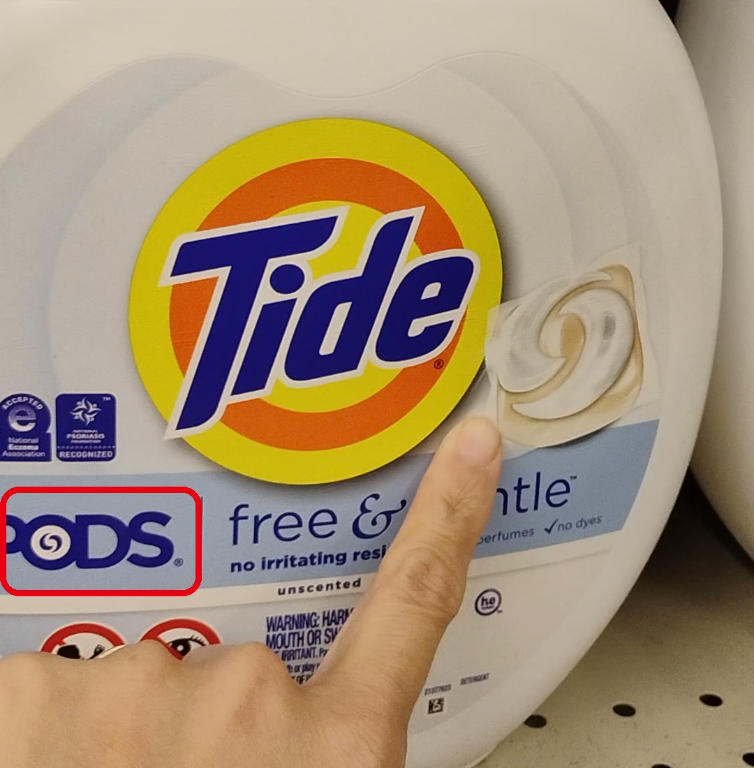 Tide PODS free & gentle の容器