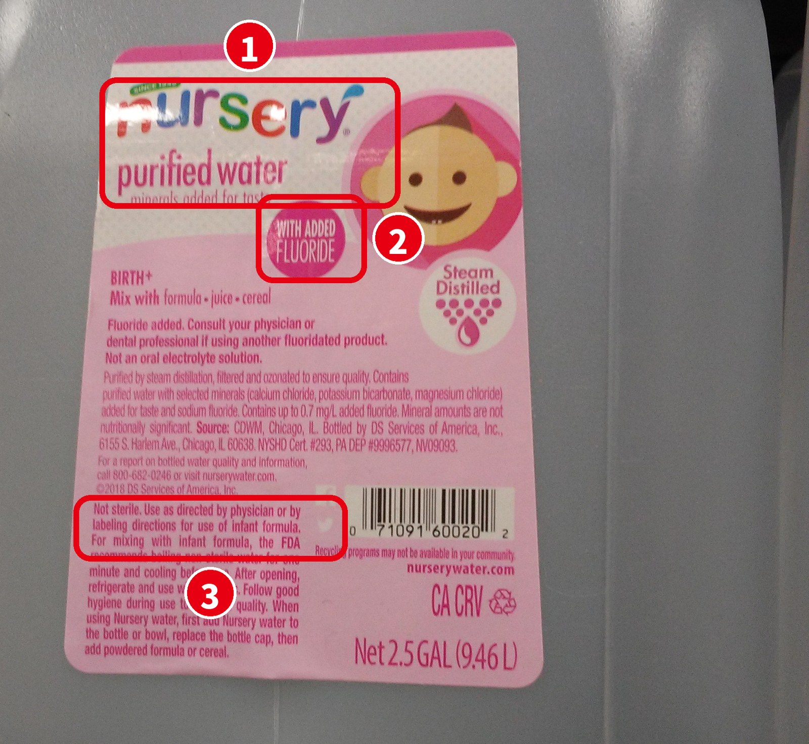 赤ちゃんのミルク用に販売されているNursery purified waterのパッケージ