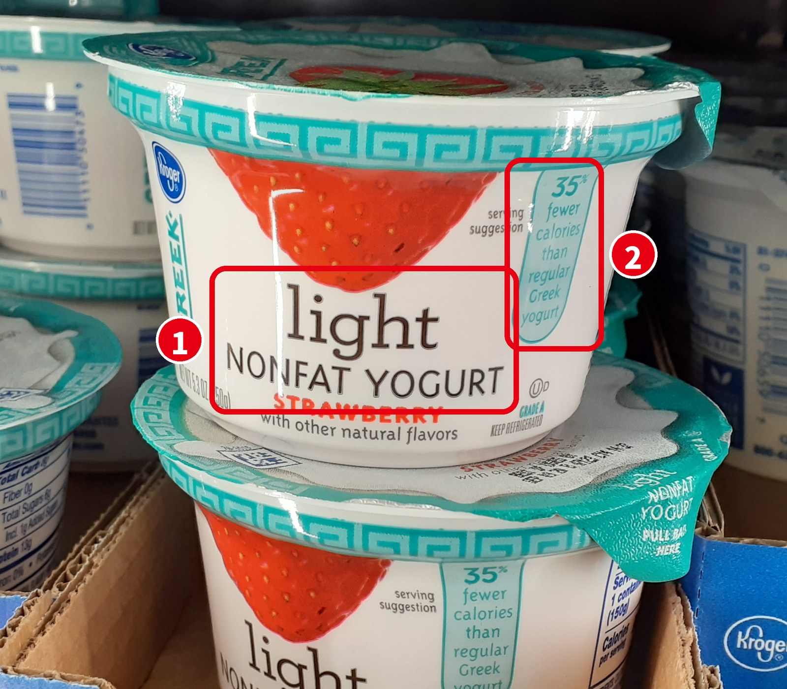 Kroger の Light Nonfat Yogurt(Strawberry)のカップ